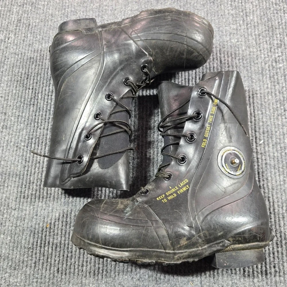 Vintage US Military Extreme Cold Weather Bunny Boots Bata Mens 6R Mickey Mouse